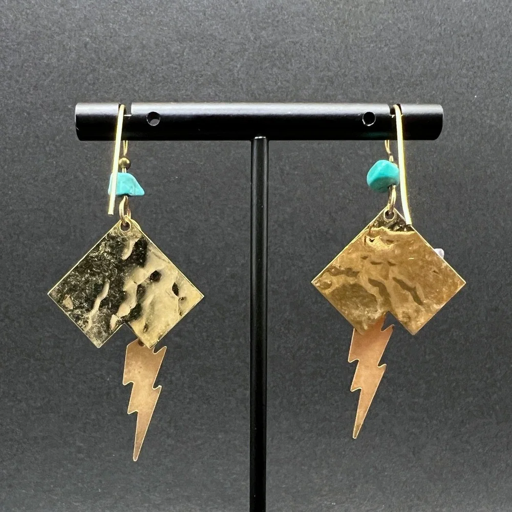 Artisan Fish Earrings Gold Tone‎ Rose Quartz Textured Boho